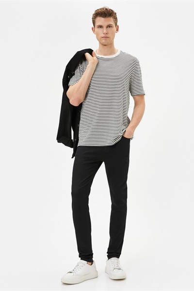 Koton Erkek Jean Pantolon 4SAM40049ND SİYAH