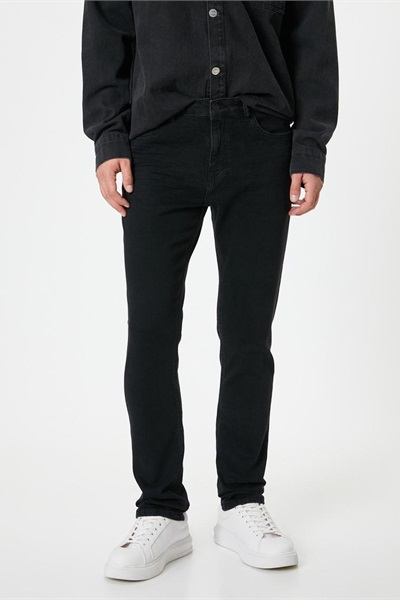 Koton Erkek Jean Pantolon 4SAM40121ND SİYAH