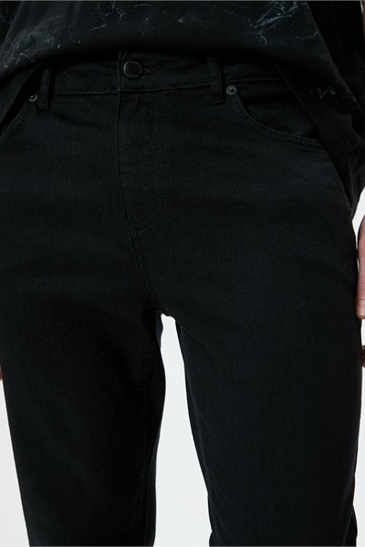  Koton JUSTIN Erkek Jean Pantolon 4Sam40232Nd SİYAH
