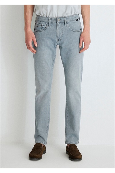 Mavi Slim Straight Erkek  Jean Pantolon M0035186548 Lt Grey Lux Black Nights