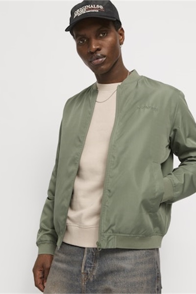 jackjones_springsummer_4648099_122690975.jpg