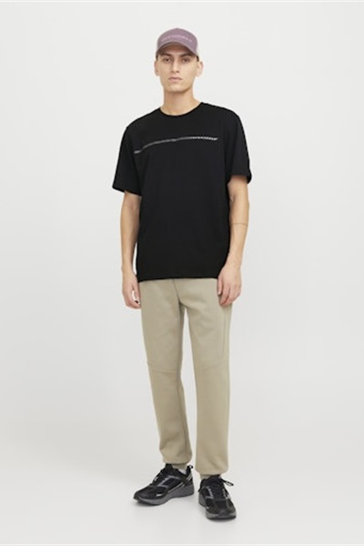 jackjones_fallwinter2025_4702859_122731204.jpg