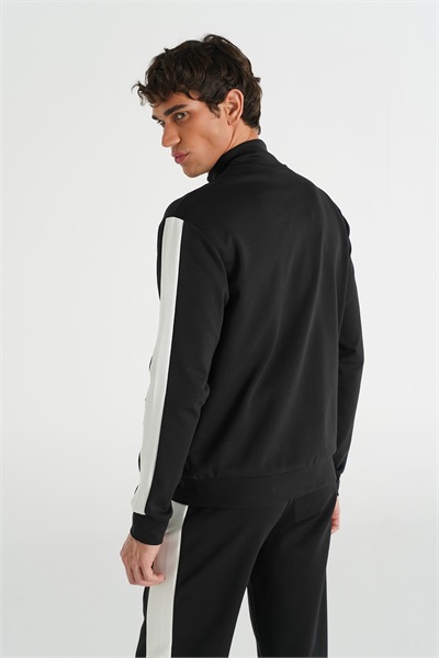 922231-2001-jon-fermuarli-sweats1.jpg