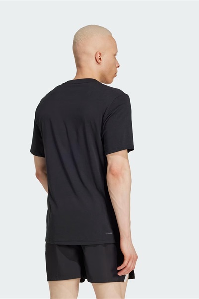 adidas-m-box-logo-g-t-erkek-tiso1.jpg