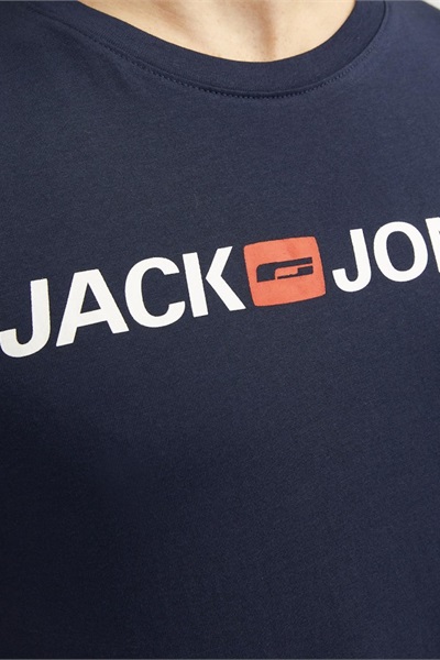 jackjones_springsummer2018_2777788_121371263.jpg