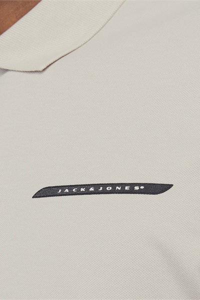 jackjones_springsummer2025_4702925_122731276.jpg