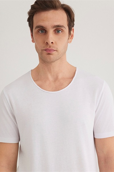 Mavi  Erkek T-Shirt M064019-620 Beyaz