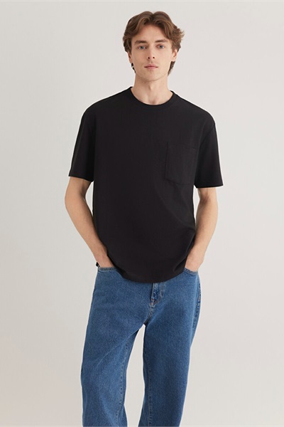 Mavi Cepli Erkek T-Shirt M066248-900 Siyah