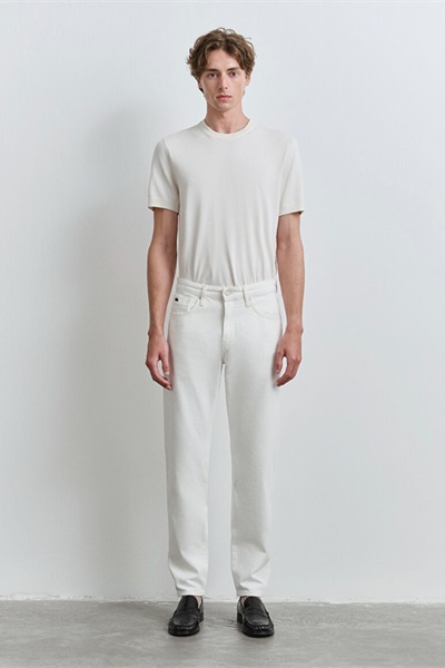 Mavi Tapered Erkek  Jean Pantolon M0010172-89657 Off White Classic Denim