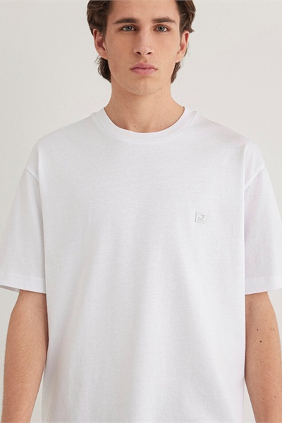 Mavi Loose Erkek  T-shirt M0612757-620 Beyaz