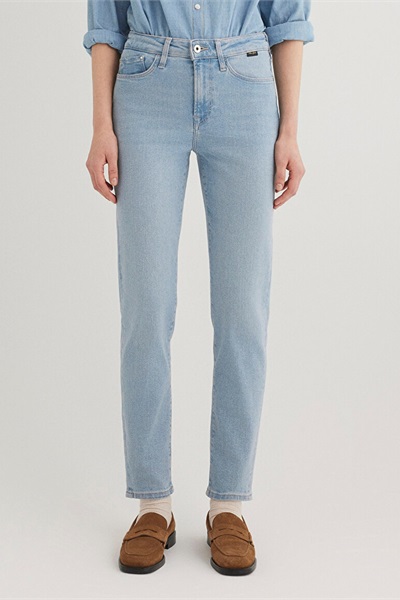 Mavi Kadın Cındy Jean Pantolon M100277-84410 Lt Blue Gold Shape