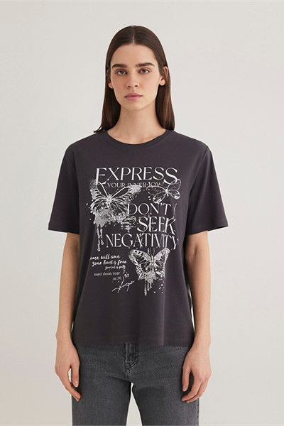 Mavi Slogan Baskılı Grafik Kadın T-Shirt M1612978-86952 Kömür