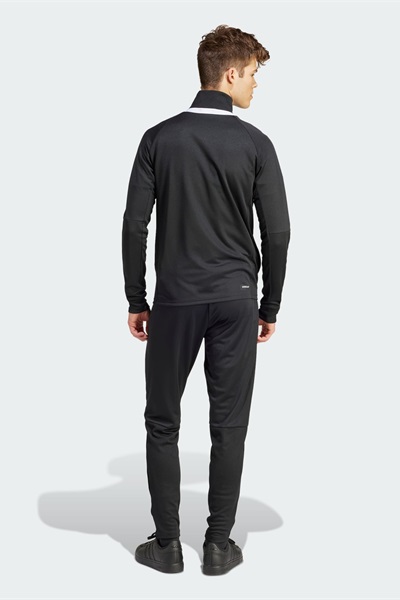 sereno_aeroready_cut_3-stripes_e1.jpg