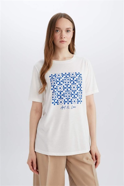 Defacto Kadın Kısa Kol T-shirt E1163AX/ER105 ECRU