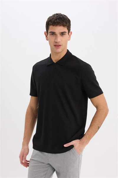 Defacto Erkek  T-shirt E4233AX/BK81 BLACK