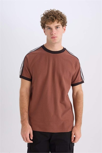 Defacto Erkek  T-shirt C2563AX/BN326 BROWN
