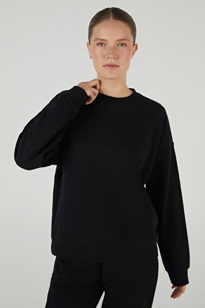 Skechers W Essential Crewneck Kadın  Sweat S242109-001 Siyah