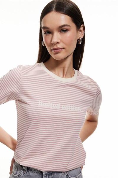 Koton Kadın T-shirt 5SAL10095IK PEMBE ÇİZGİLİ