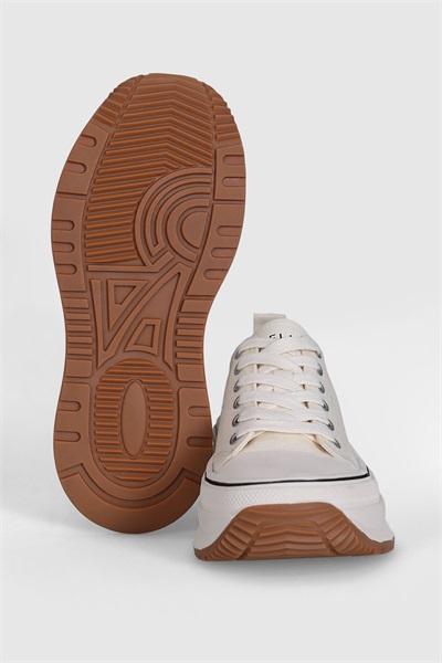 shay-kadin-sneaker-ayakkabi-beya2.jpg