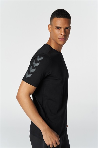 Hummel Hml T-Mt Cobra Erkek T-shirt 911606-2001 BLACK