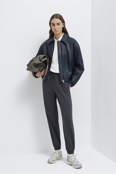 Mavi Kadın Eşofman Alt M1600903-900 Siyah